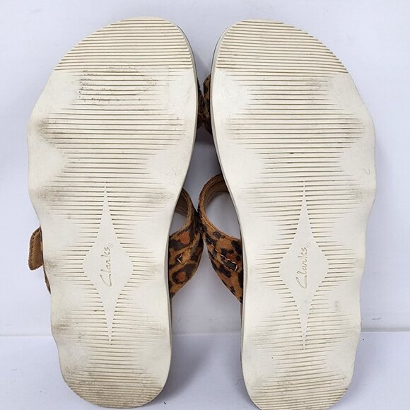 Clarks Collection Size 7 Womens Leopard Print Sandals Adjustable Buckle Strap - Picture 11 of 12